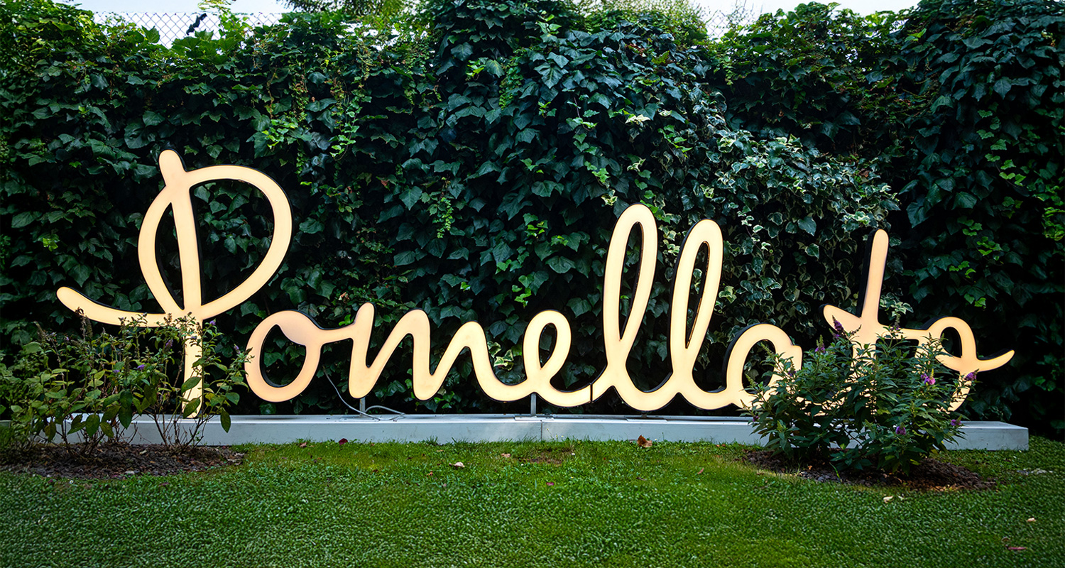 Luigi Verga Orologi celebra l'estate con un evento su misura tra luce, fragranze e gioielli di Pomellato