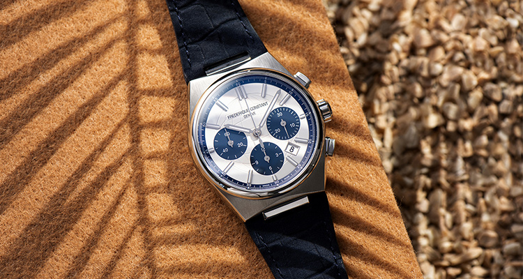 Frederique Constant firma "Highlife Chronograph Automatic" la cui complicazione cronografica è esaltata dall’uso del blu su quadrante bianco